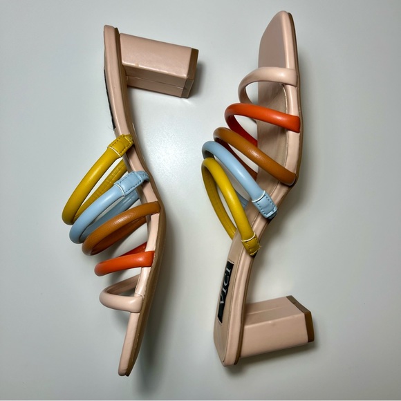 VICI NWOT Block Heel Sandals Multi Color Straps Nude Size 6.5 - Picture 2 of 5